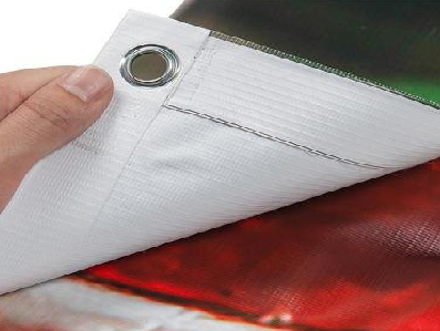 蓬溪喷绘和刀刮布的工艺区别。